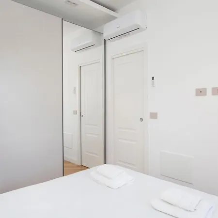 Apartamento Fontana18 - Duomo View Milán