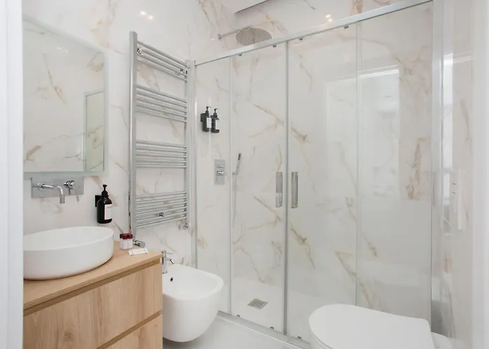 Fontana18 - Duomo View Апартаменты