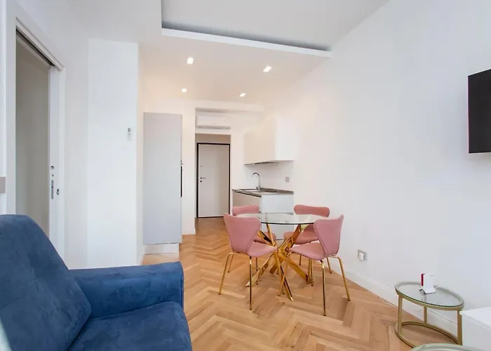 Fontana18 - Duomo View Апартаменты